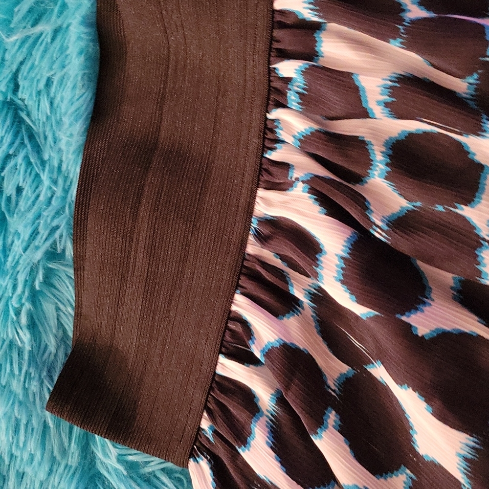 Heart Soul mini skirt with wide elastic waistband size XL - Picture 3 of 5